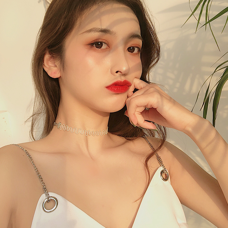 简约气质项链女潮网红小众锁骨链韩版个性短款脖子饰品颈带项圈限100000张券