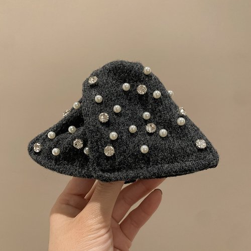 2026时尚感轻奢小众珍珠水钻三角贝壳抓夹女气质后脑勺盘发鲨鱼夹