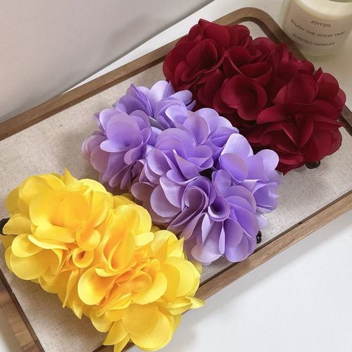 2026时尚易梦玲同款酒红明媚黄色美人鱼造型超大香蕉夹女感后脑勺