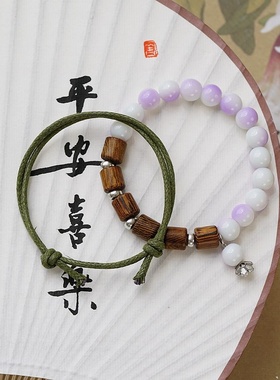 2026时尚国风创意新款水晶手链女文艺新中式鸡翅木串珠学生盘玩