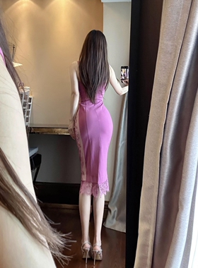 思瑞 美神降临S腰连衣裙 粉紫侧拼接蕾丝吊带修身显瘦气质包臀裙