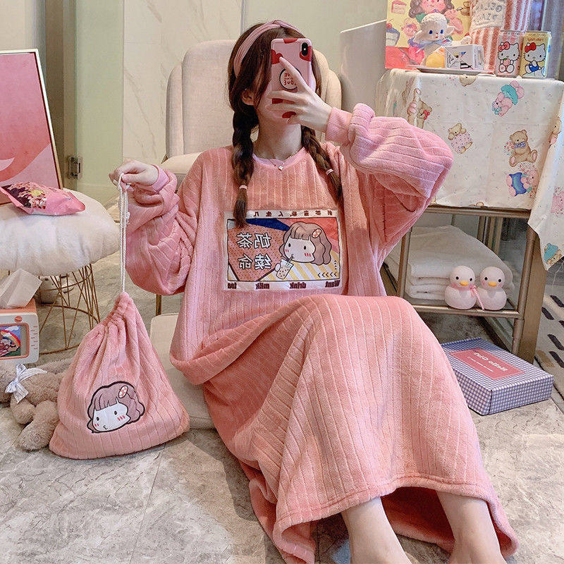 《工厂直销》秋冬季法兰绒美衣女性感甜美韩版长裙加厚大码居家服