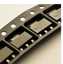 双向可控硅 Z0103NN 1A/800V SOT223 小体积 高散热形