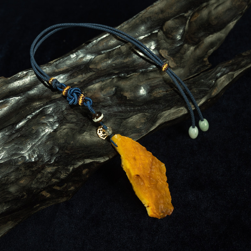 琥珀时光&mdash;天然俄罗斯原矿蜜蜡琥珀原石浓郁白花蜜原石手把件吊坠