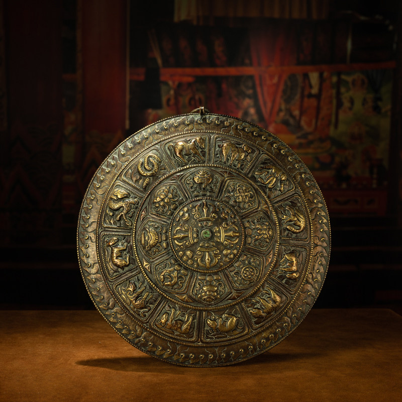 清代藏传锤碟十二生肖八吉祥十字金刚杵老铜唐卡居家供奉壁挂收藏