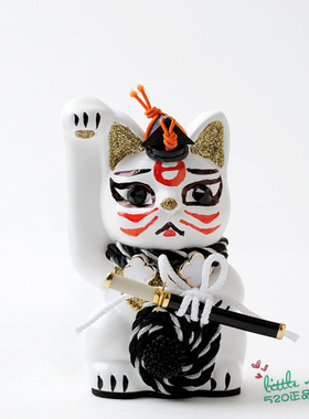 日本代购 招财猫 白色 职人手工 传统和风 陶制闪亮开运日式摆件