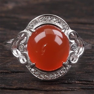 925银镶嵌 女款 3.35克 无裂原矿冰红戒面戒指 天然保山料南红玛瑙