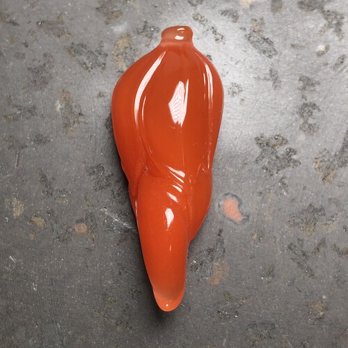 四川联合料南红玛瑙 原矿无裂柿子红辣椒红玉兰花吊坠挂件 6.08克