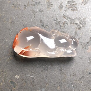 天然凉山料南红 无裂原矿冰飘俏色巧雕玉兔吊坠十二生肖挂件5.7克