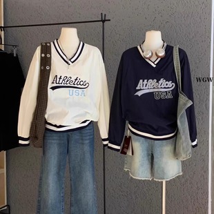 WGWE2025秋装新款女装学院风美式复古球衣刺绣字母V领长袖T恤上衣