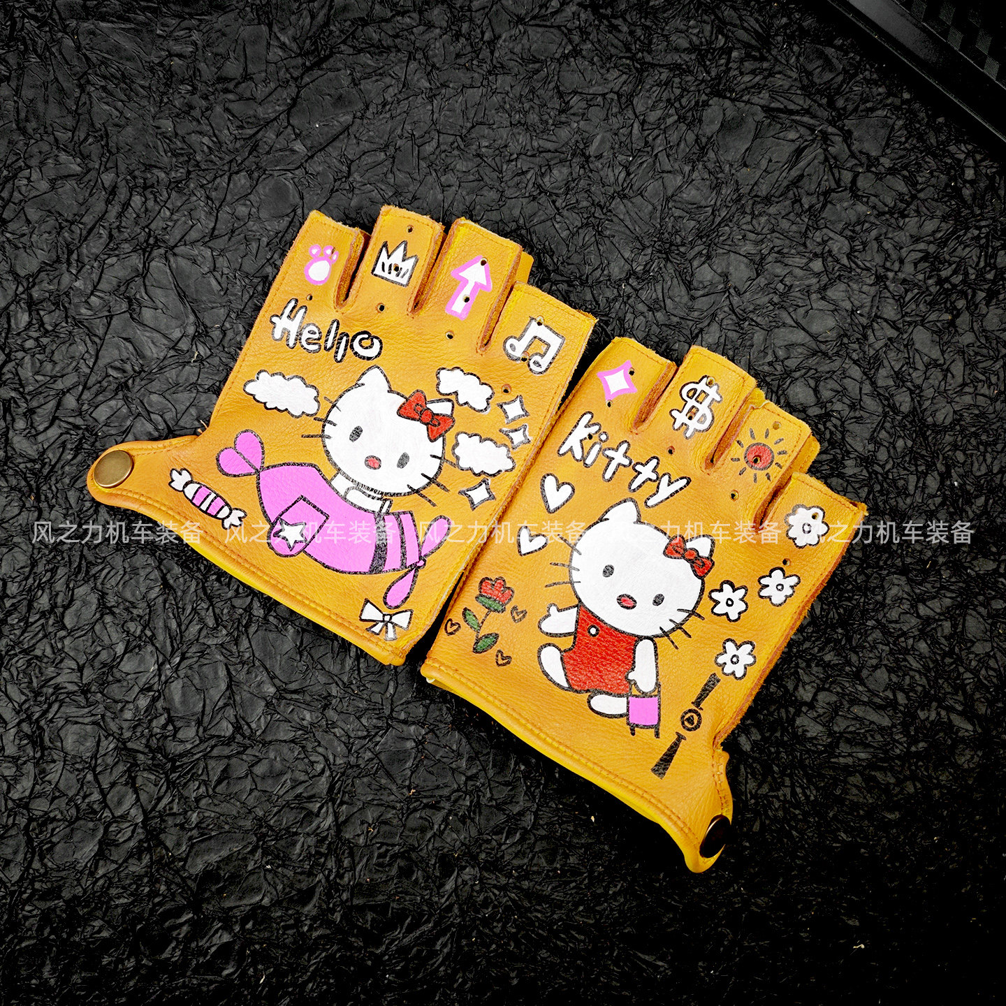 HelloKitty纯牛皮手套可爱卡通女士复古做旧摩托车巡航车骑行骑士