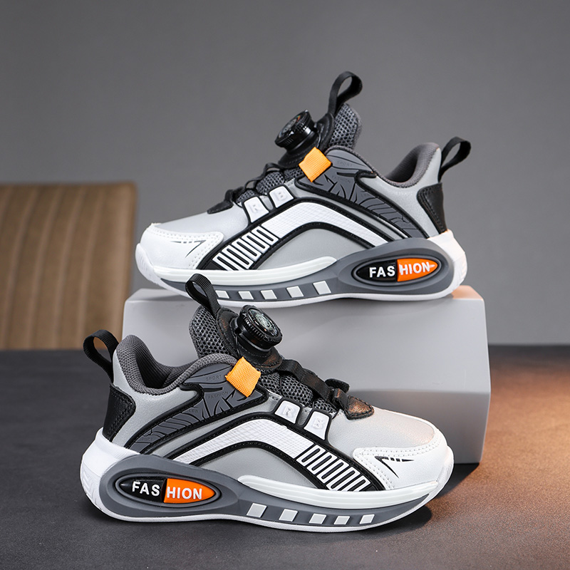 男童鞋子皮面儿童运动鞋中大童