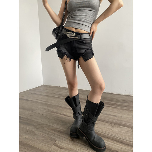 两色修身百搭破烂超短牛仔裤女