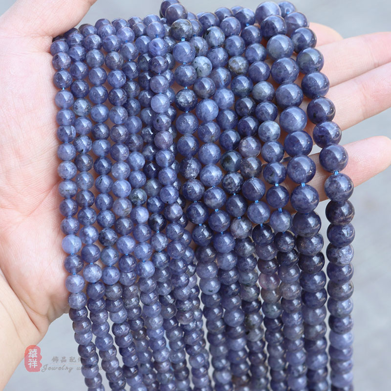 堇青石圆珠原矿透体水晶散珠