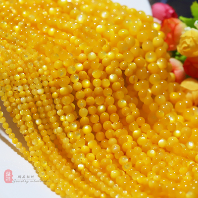 天然白蝶贝金黄色珍珠贝圆珠