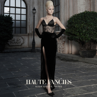 黄金比例HAUTE 黑色真丝丝绒高开衩包臀半身裙 FANCIES后构想