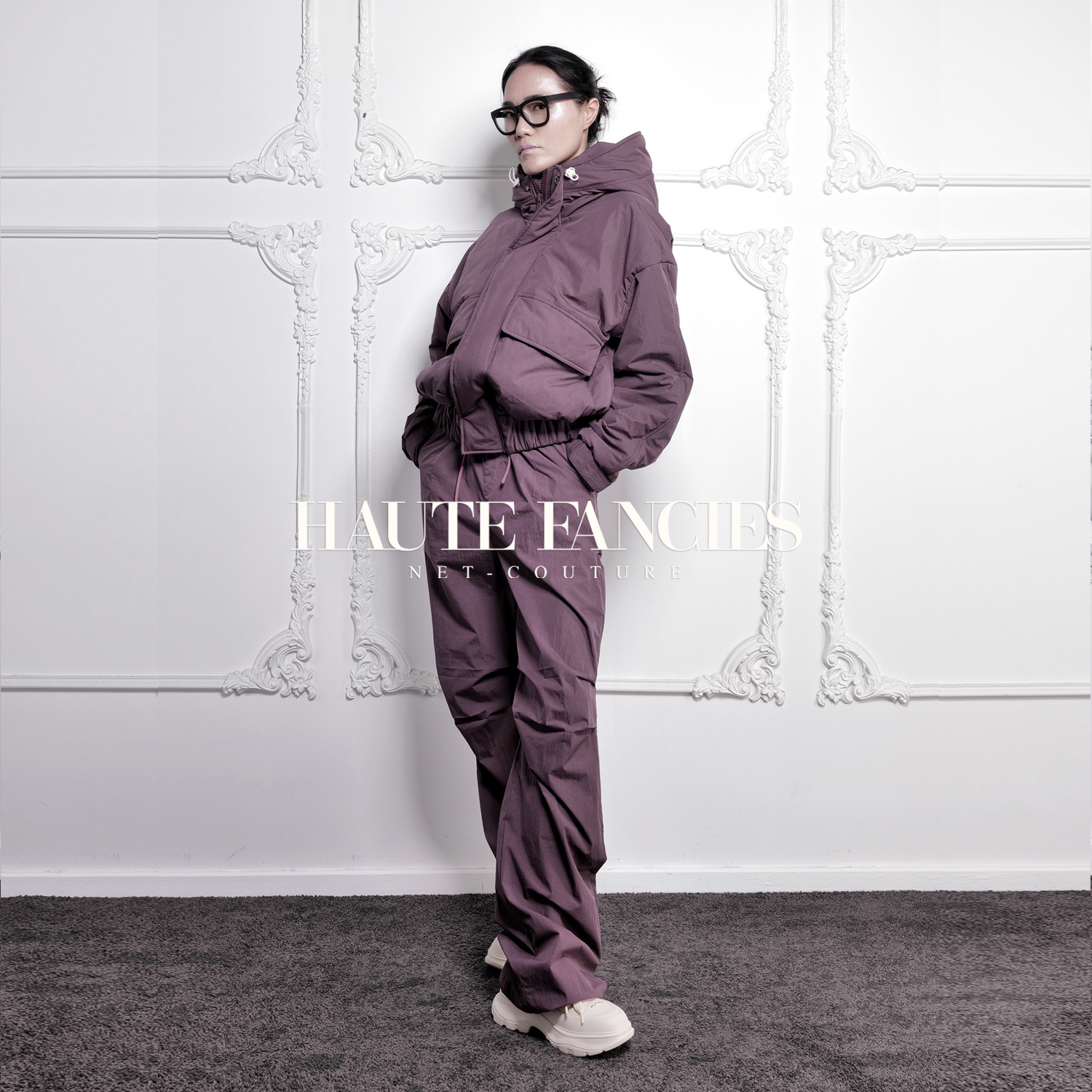 紫火HAUTE FANCIES后构想｜紫色运动风膝部褶皱直筒防水登山裤,女装/女士精品,休闲裤,淘宝优惠券,粉丝福利购,淘宝优惠卷