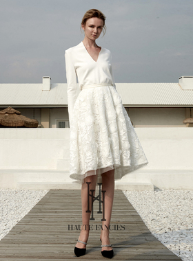 白玫瑰 HAUTE FANCIES后构想｜浮雕花朵蕾丝法式优雅大圆摆伞裙秋