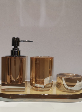 现代简约轻奢水晶卫浴四件套皂盒沐浴露洗手液分装瓶罐子装饰摆件