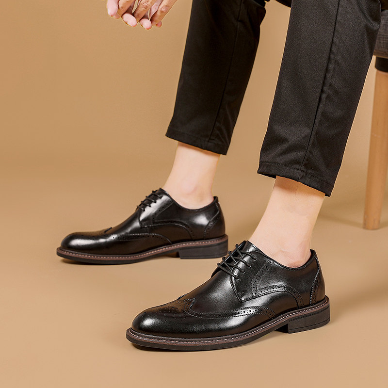 BROGUE LEATHER SHOES MENS AUTUMN NEW BRITISH CARVED FORMAL WEAR BUSINESS MENS SHOES LEATHER HIGH-END HANDMADE GROOM WEDDING SHOES