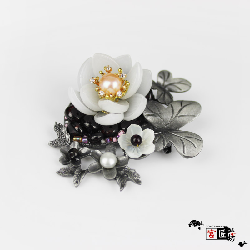 Broche en Nacre - Ref 1174678 Image 1