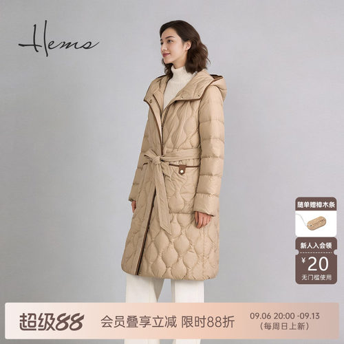 海尔曼斯25冬季新品精英衣橱轻量保暖老钱风鹅绒羽绒服女236H8B82