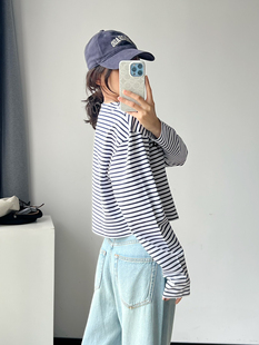 长袖 胸前刺绣纯棉条纹廓形宽松短款 T恤 减龄辣妹～法系m ponkey