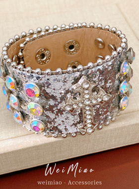 皮革镶钻圆形十字架卡扣手链轻奢感手环欧美跨境夸张手饰