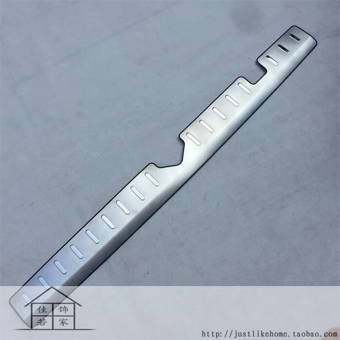 五菱之光6388/6390/6376专用拉丝不锈钢后护板 行李尾箱后门槛条