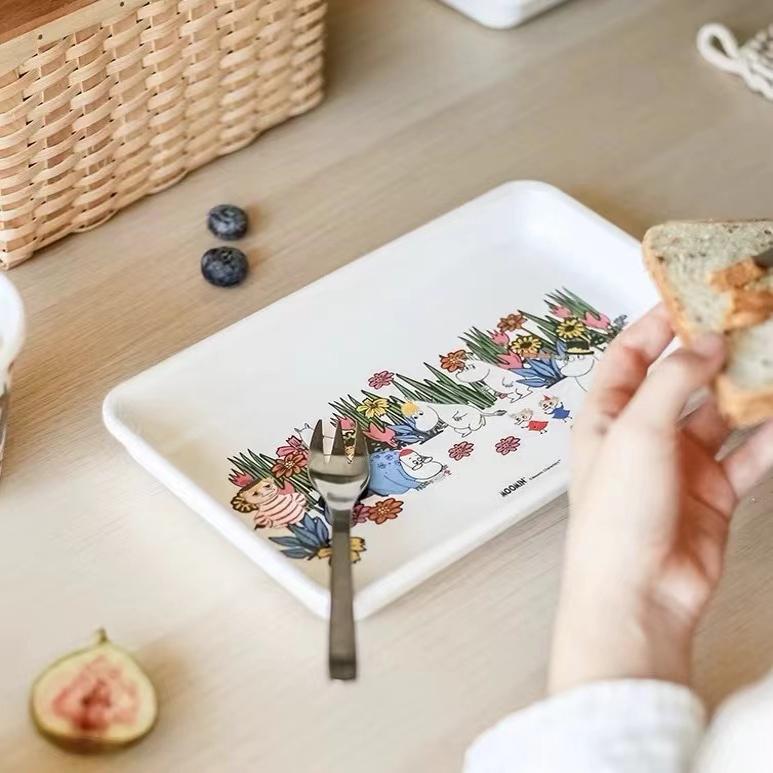 Moomin天然玉米淀粉白底花环盘子