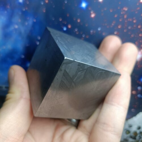 流通非常少的潜力级别柳州铁陨石