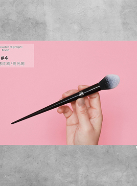 KVD#4火苗形小号高光刷腮红刷修容刷面部化妆刷