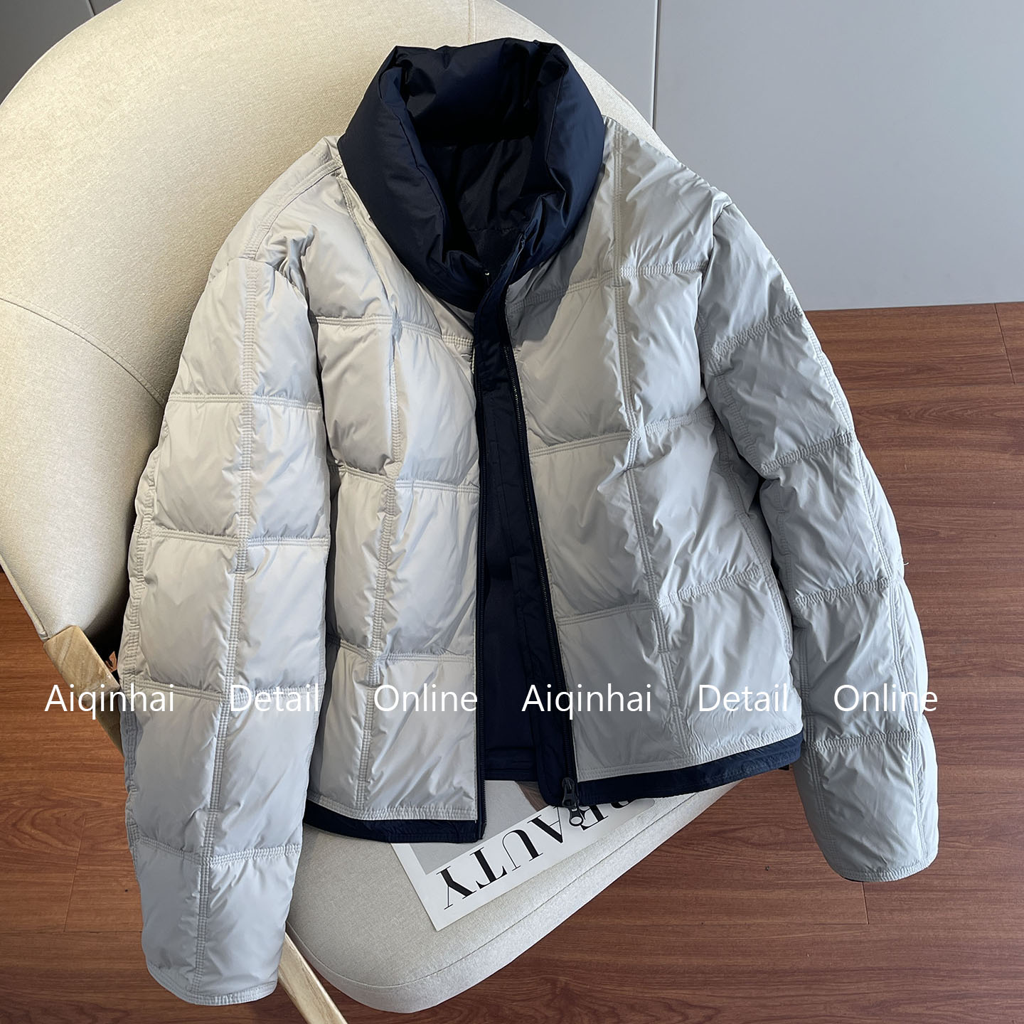 拼接撞色短款羽绒服女2025新款冬小个子时尚保暖高级感白鸭绒外套