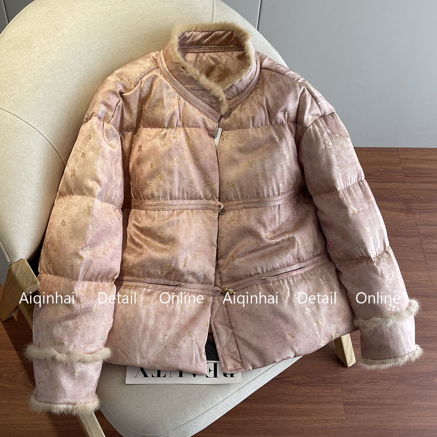 国风水貂毛拼接羽绒服女高级感提花90白鸭绒面包服加厚冬季短外套