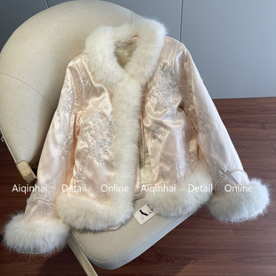 新中式重工刺绣羽绒服女2025冬季新款仿真狐狸毛拼接保暖短款外套