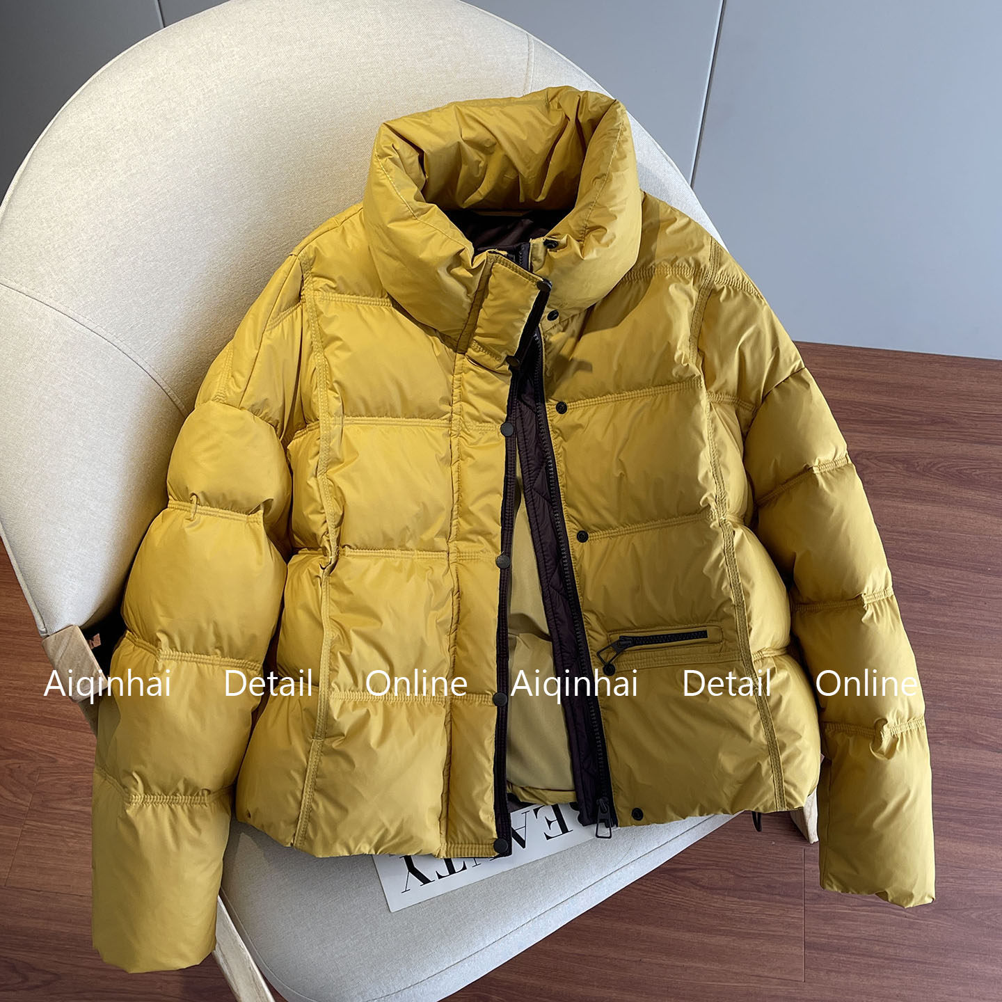 短款高级感鹅绒羽绒服女款冬季2025新款巨好看加厚面包服冬装外套