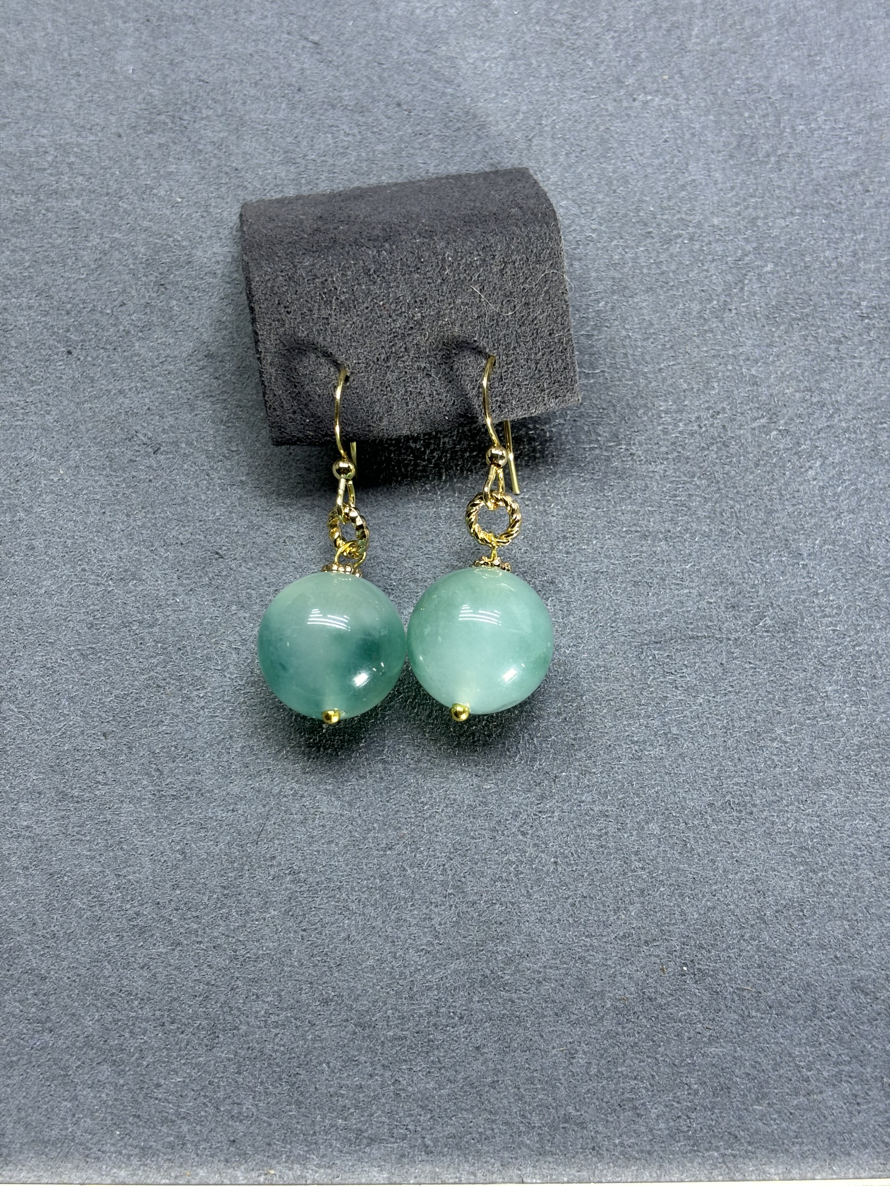 天然缅甸a货冰种飘花翡翠圆珠耳坠女款玉石耳饰耳环送礼物轻奢风