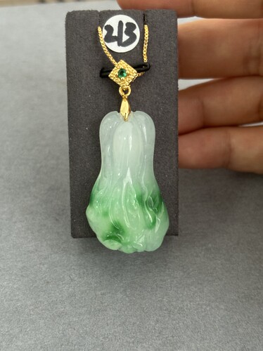 天然缅甸翡翠A货冰种飘花白菜吊坠14k金镶嵌冰绿白菜挂件百財进宝