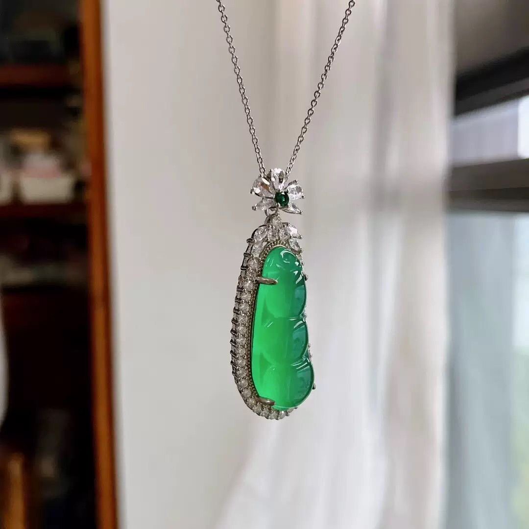 天然A货翡翠缅甸料帝王绿福豆吊坠女款925银四季豆项链饰品礼物,珠宝/钻石/翡翠,颈饰,淘宝优惠券,粉丝福利购,淘宝优惠卷