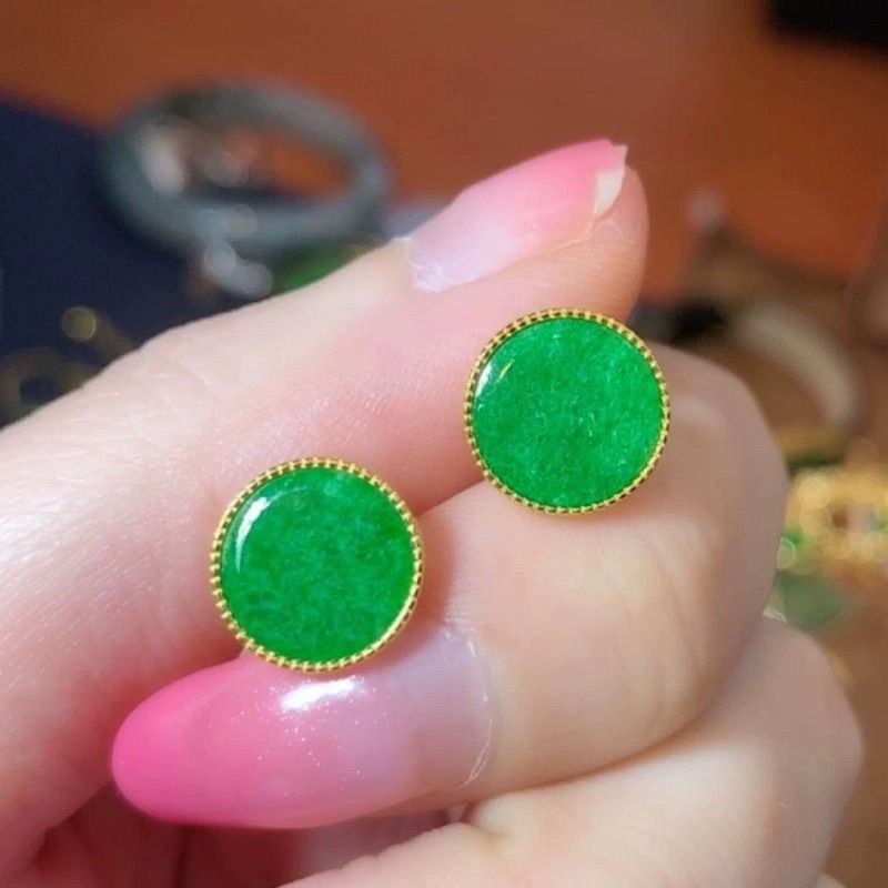 正品18K金镶嵌耳饰天然翡翠A货女时尚简约满绿翡翠圆牌耳钉无事牌