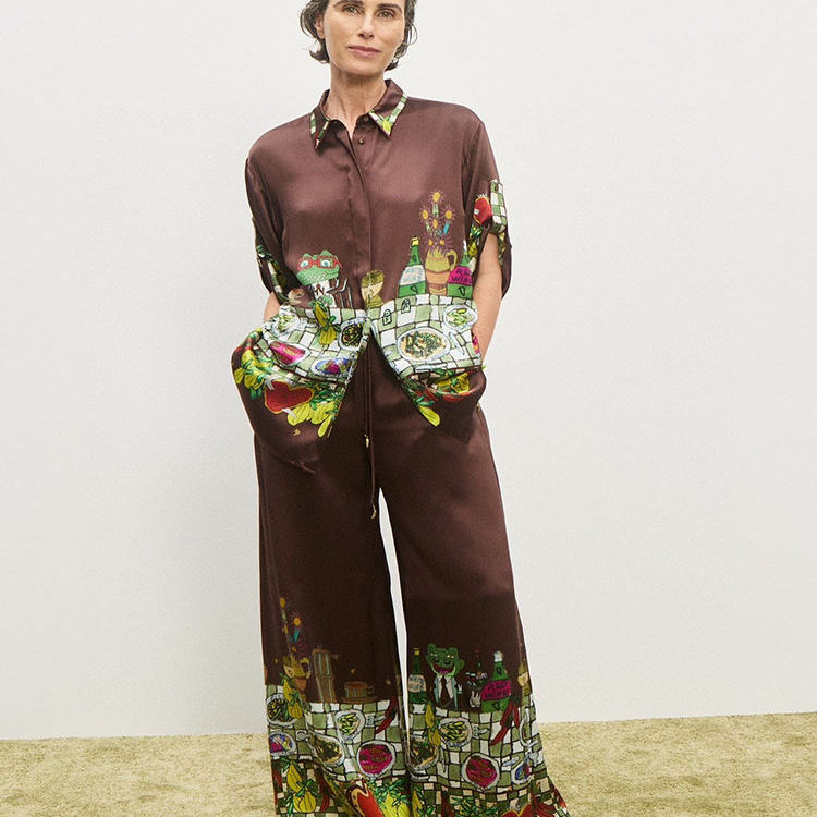 澳洲小众秋季新款咖色涂鸦插画真丝宽松休闲衬衫+高腰阔腿裤套装
