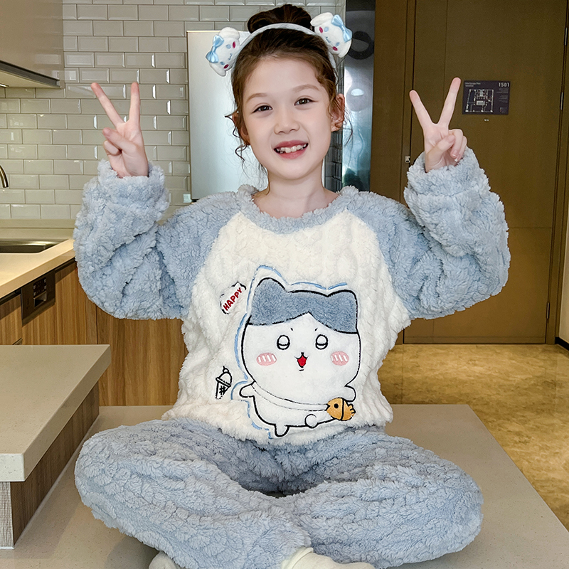 2025新款女童睡衣儿童秋冬季法兰珊瑚绒小八乌萨奇女孩学生家居服