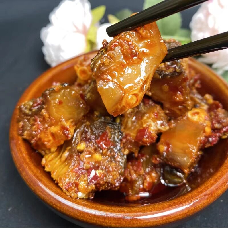 江西特产农家酒糟鱼香辣干鱼块鱼排农家自制辣椒酱开胃下饭菜瓶装