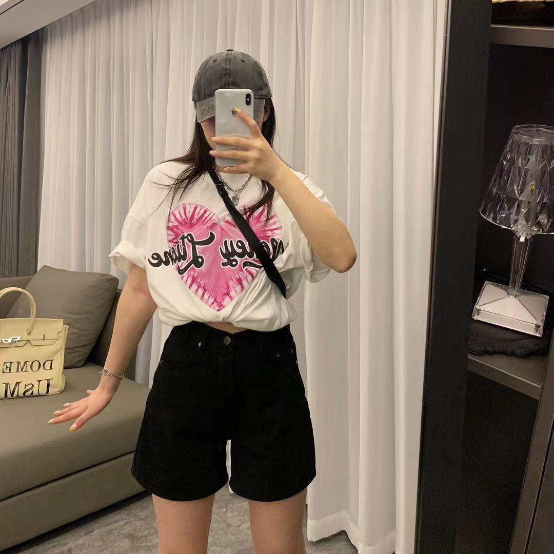 BLACKY 牛仔短裤女夏显瘦学生A字韩版宽松阔腿翻边遮大腿休闲热裤|msdalam kategori Butik wanita / wanita, seluar, seluar santai - dari Buy2taobao.com untuk memberikan perkhidmatan ejen Taobao profesional membeli