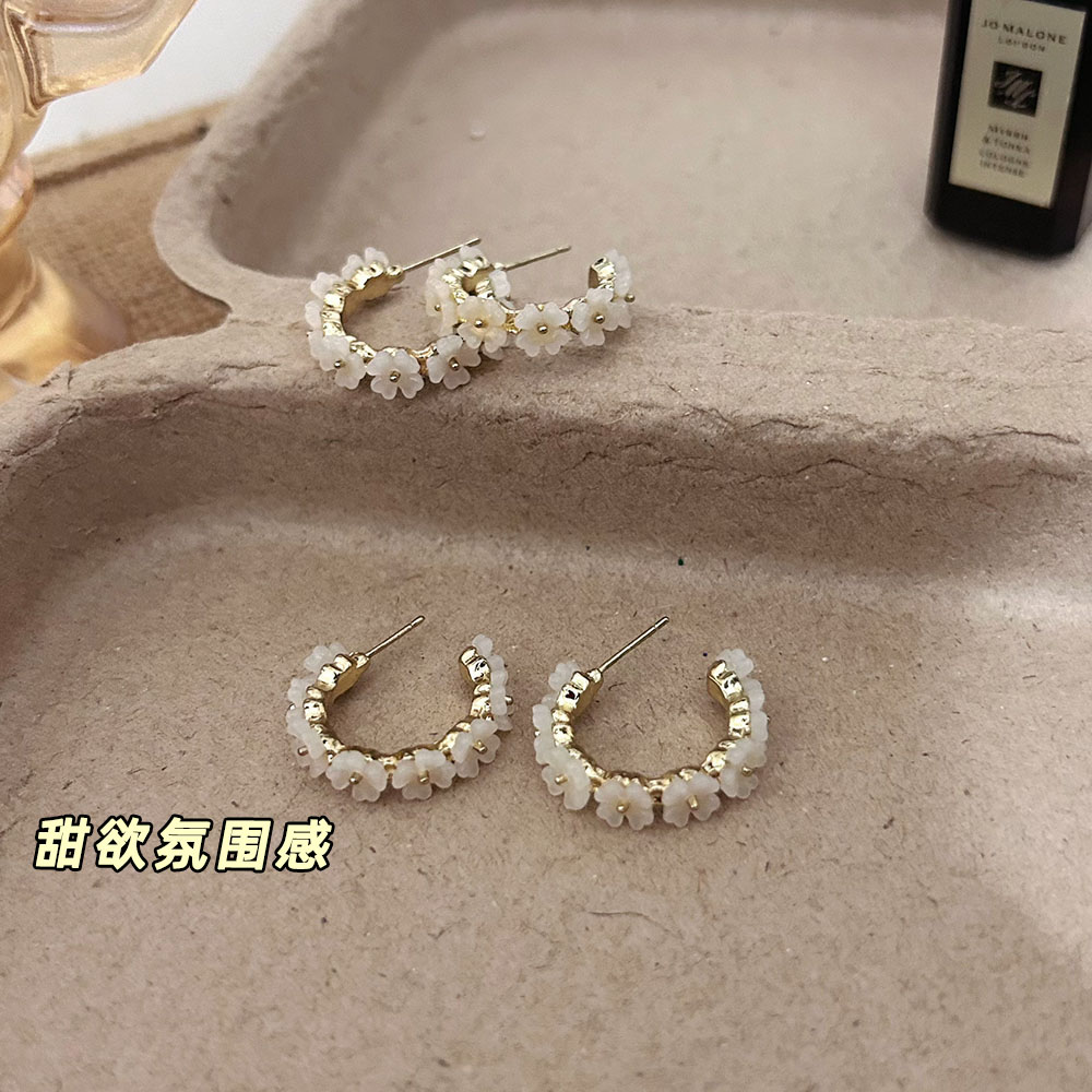 夏日度假风纯欲花朵耳圈耳环