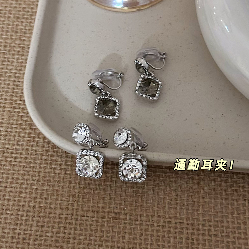 富家女气质高级锆石方糖软垫耳夹