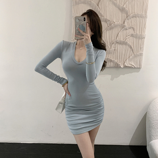 bisous 简约弧度t/t裙 V领短袖T恤女收腰长袖内搭连衣裙夏