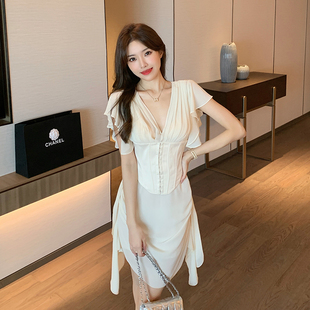 连衣裙 鱼骨 塑身衣v领裙摆堆堆耳翼飘飘裙子 自己改 顾小落