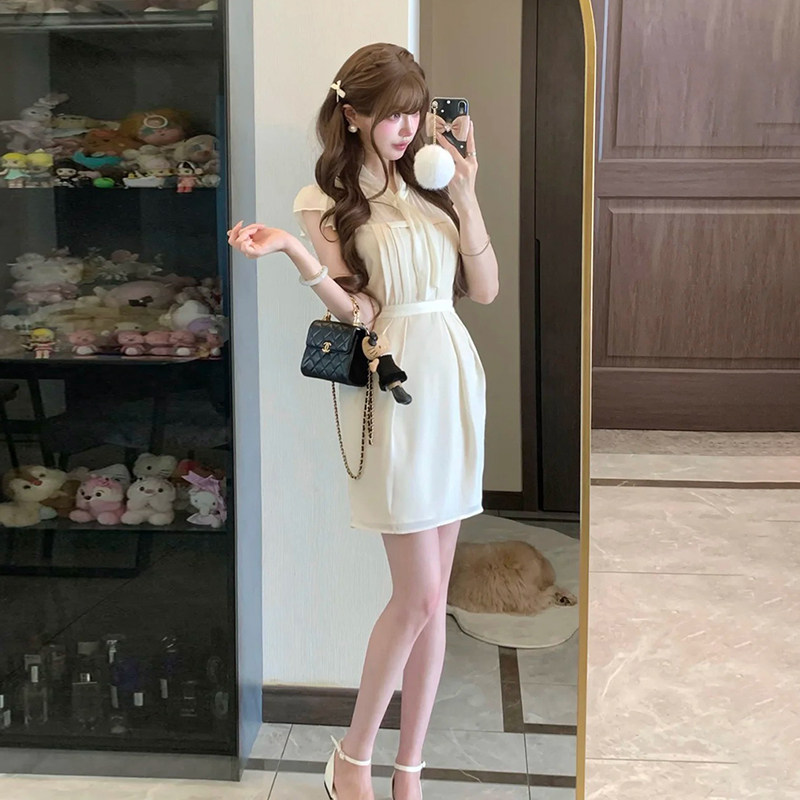 日常好穿 韩系高智感小飞袖收腰连衣裙夏精致风气质通勤系带裙子图片