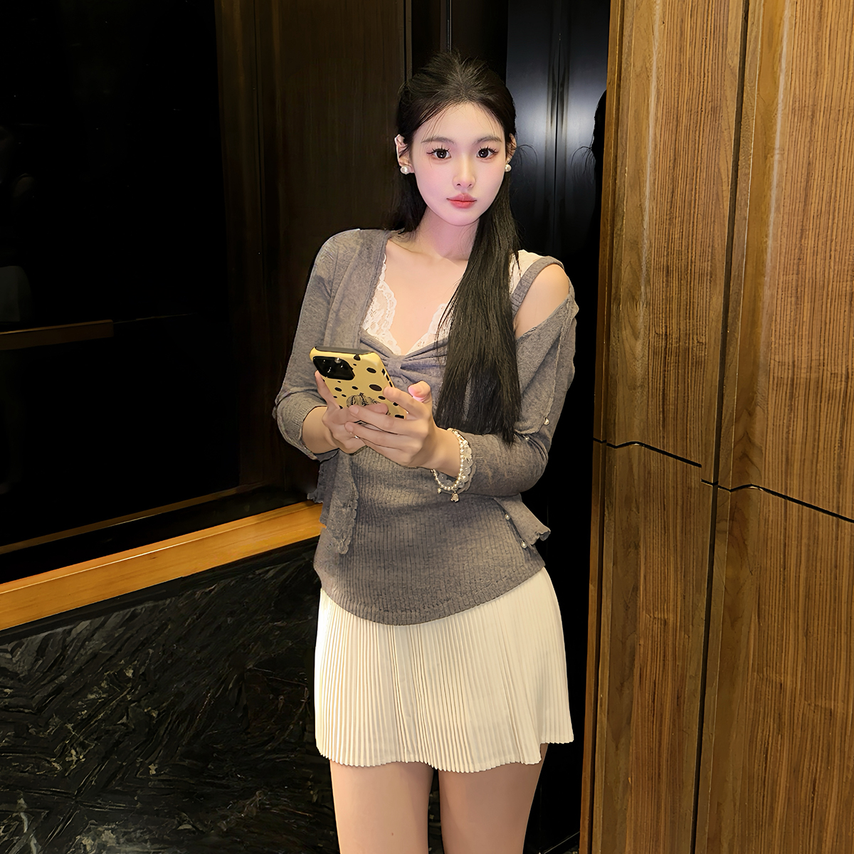 针织系列 中鼎羊毛纱 蕾丝边V领吊带开衫两件套条纹长裤春秋新款